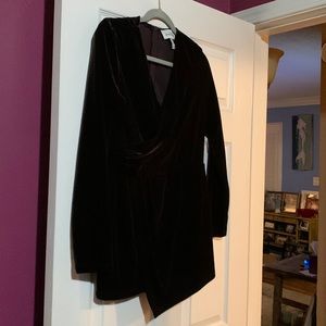 Beautiful velvet top